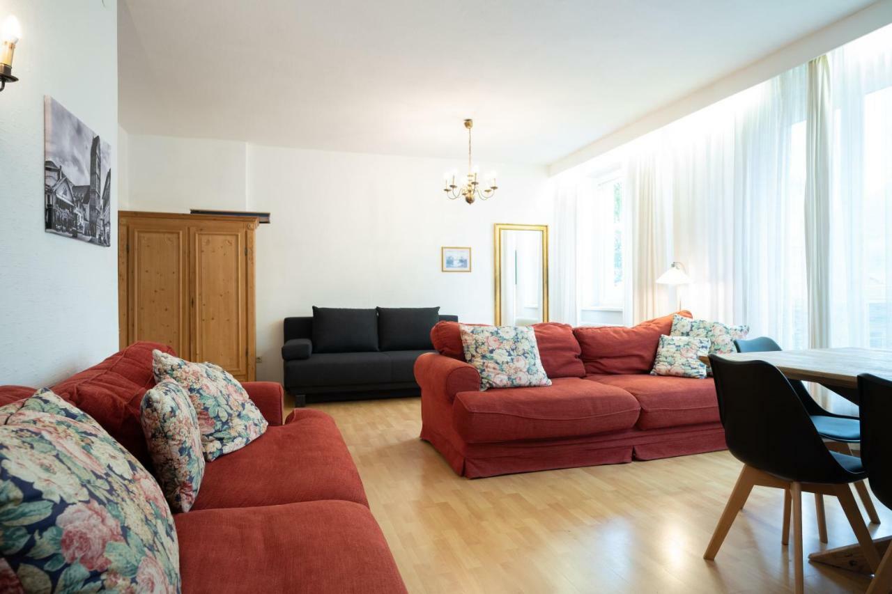 Living Eden By We Rent, Summercard Included Τσελ αμ Ζέε Εξωτερικό φωτογραφία